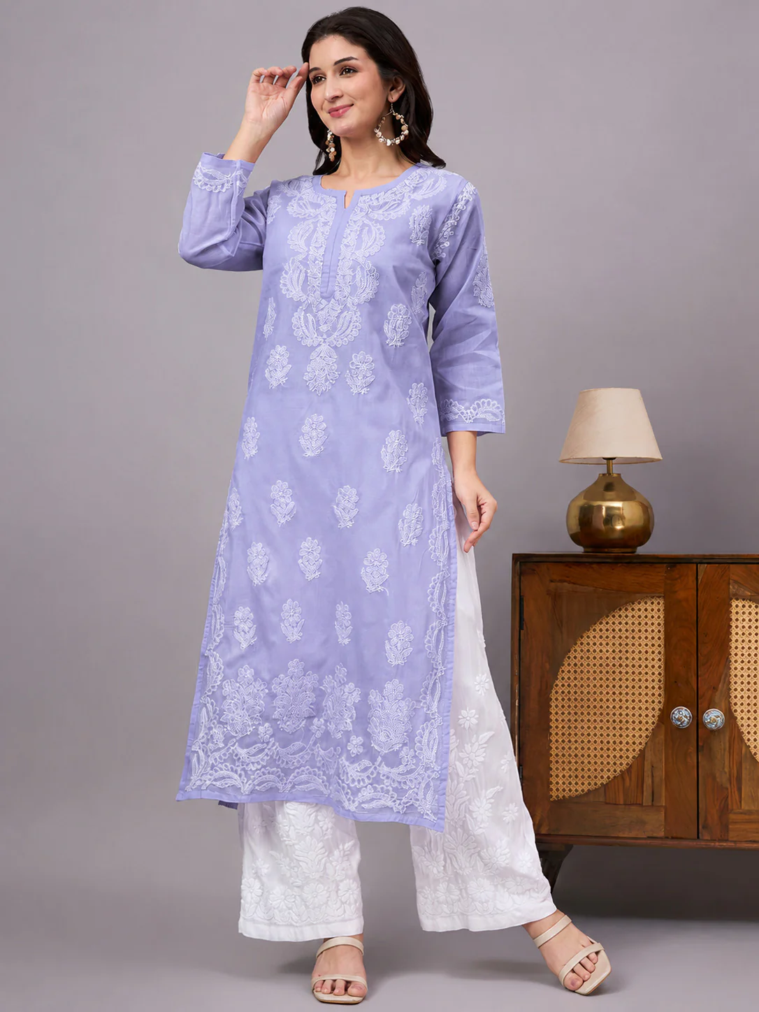 Aabira Cotton Chikankari Straight Kurti with inner - Lavender - Image 4
