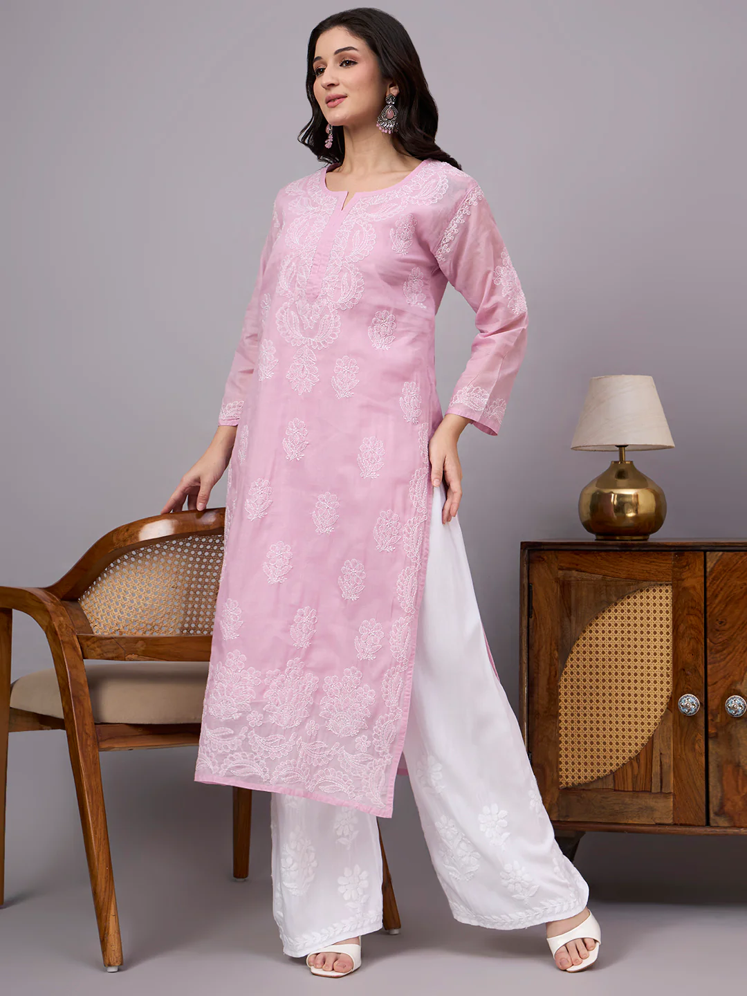 Aabira Cotton Chikankari Straight Kurti with inner - Mauve - Image 6