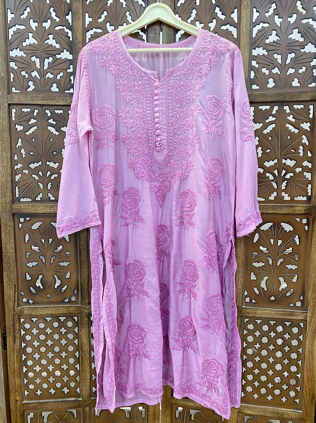 Lilac Muslin Chikankari Straight Kurti - Image 2