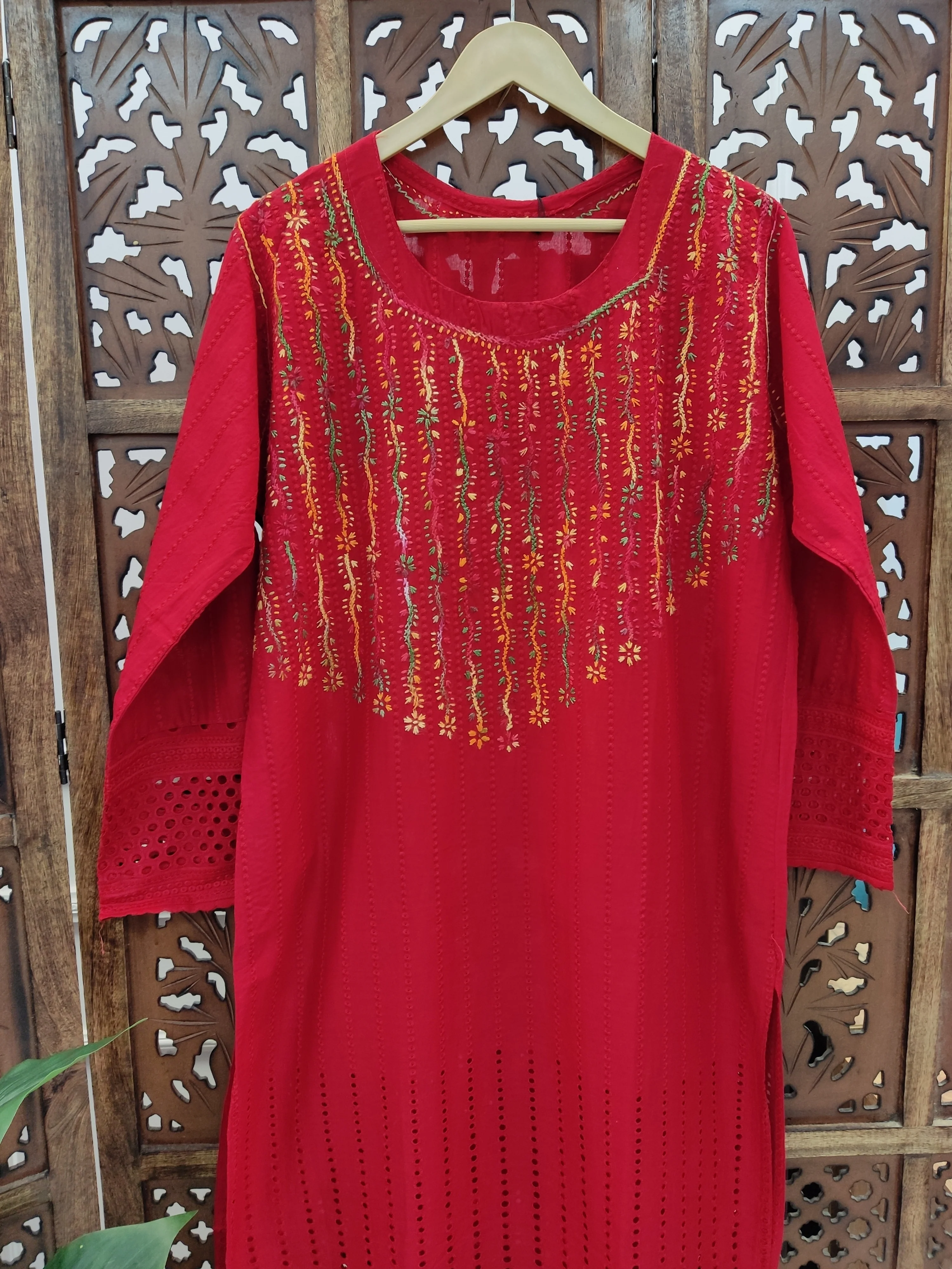 Red Cotton Chikankari Straight Kurti - Image 3