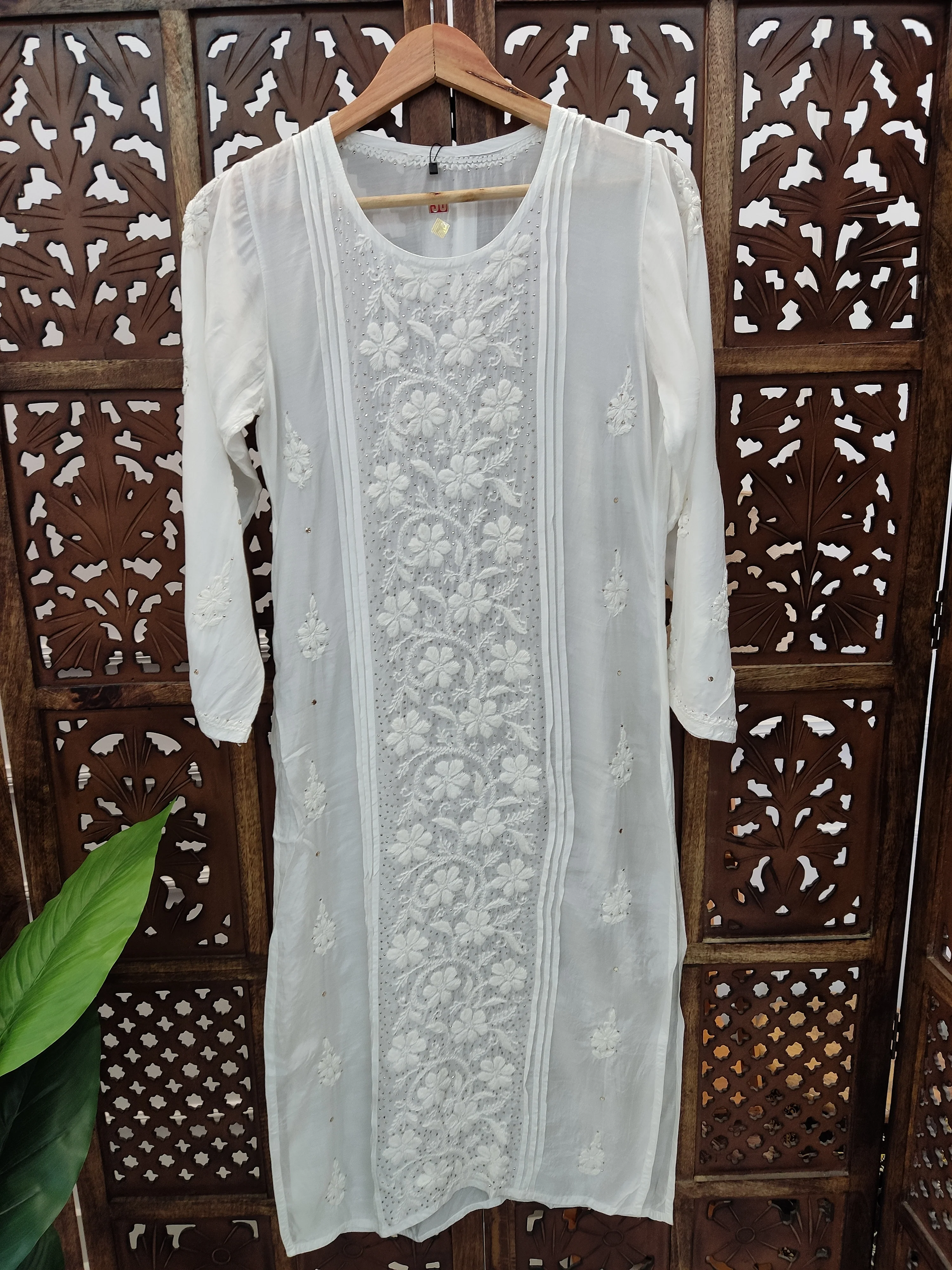 White Muslin Chikankari Straight Kurti - Image 2