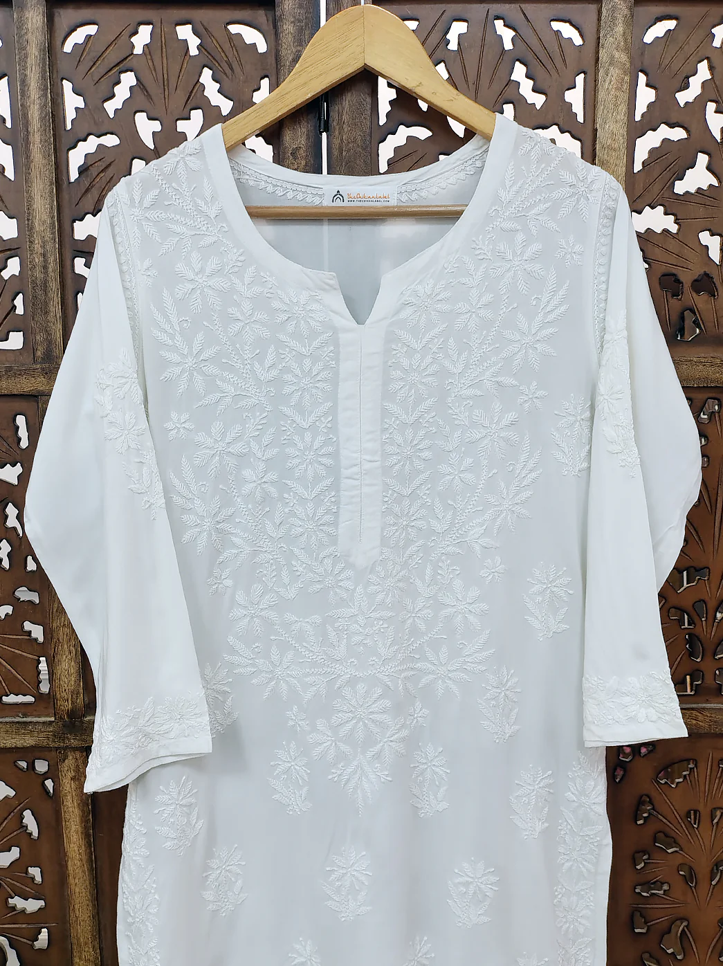 White Rayon Chikankari Straight Kurti - Image 3