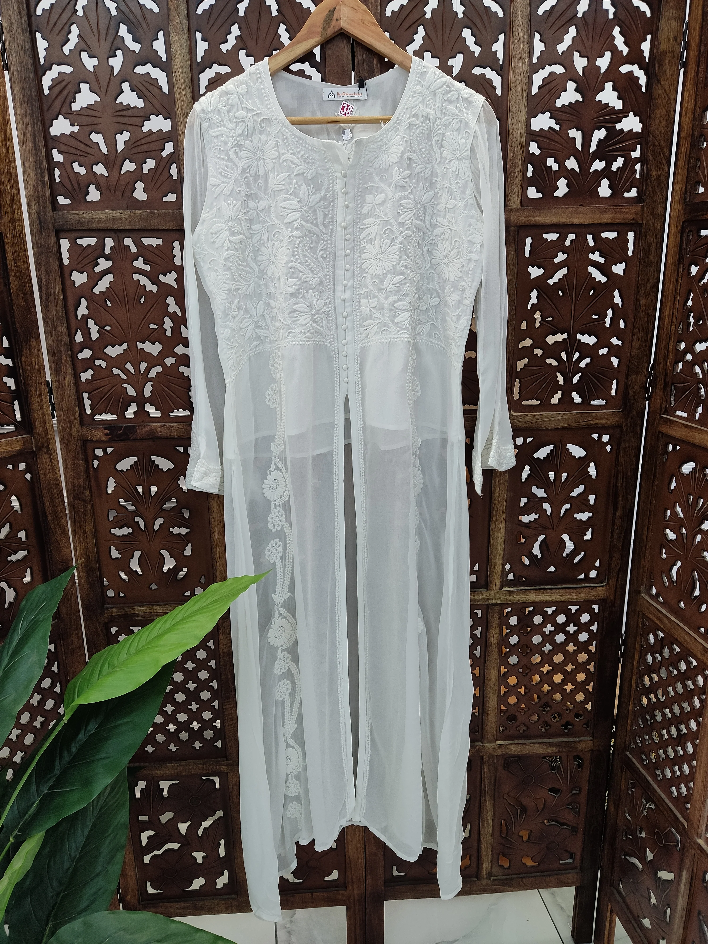 White Viscose Chikankari Slit Kurti - Image 2